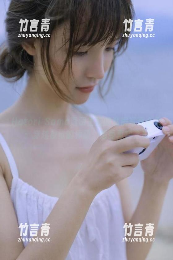 Hatori Sama透明主题的私房写真合集：穿越视觉的界限，感受真实之美